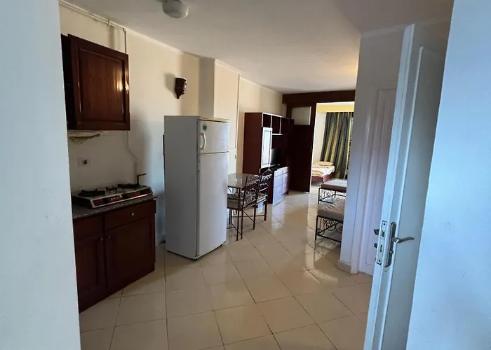 Bahia - 2 Bedrooms Serviced - View Apartmanhotel Gurdaka
